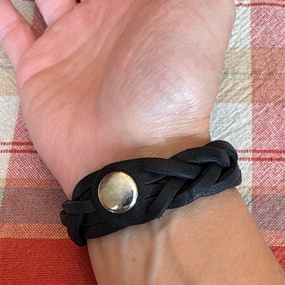 Black Braided Leather Bracelet - Picture 4 of 4